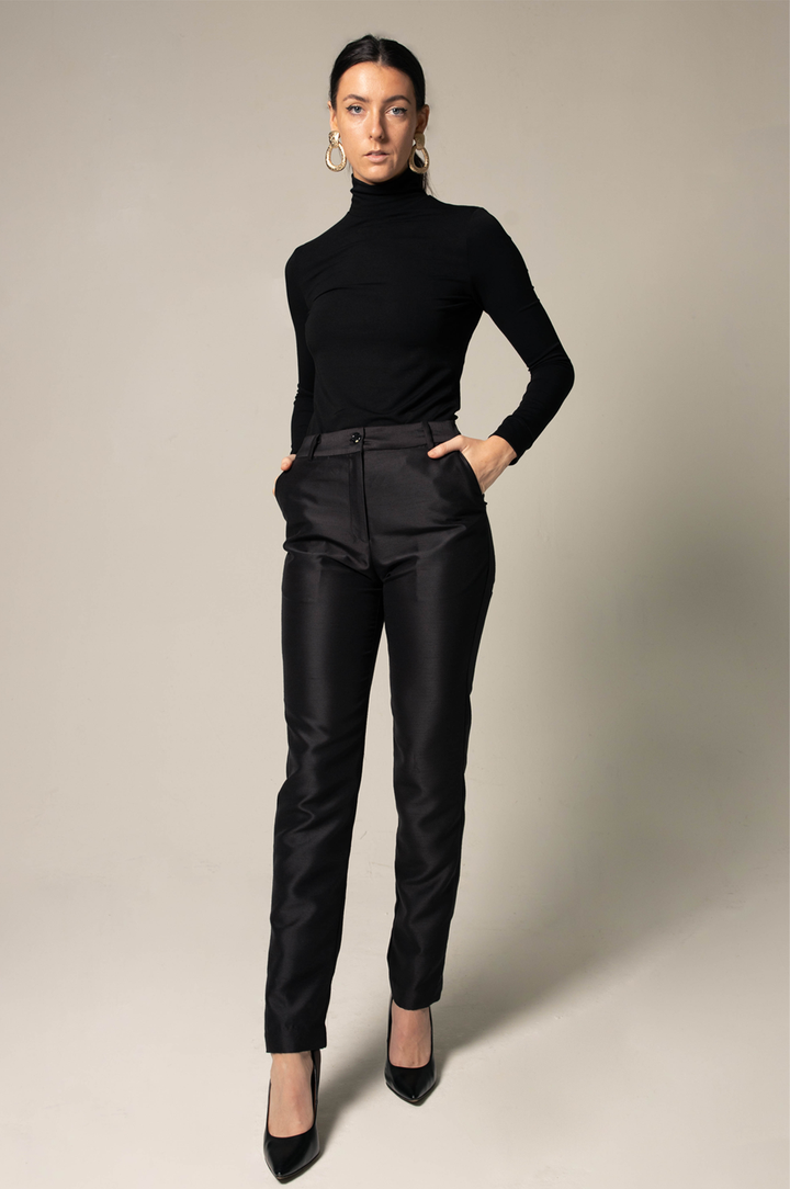Chic Black Tailored Skinny Trousers