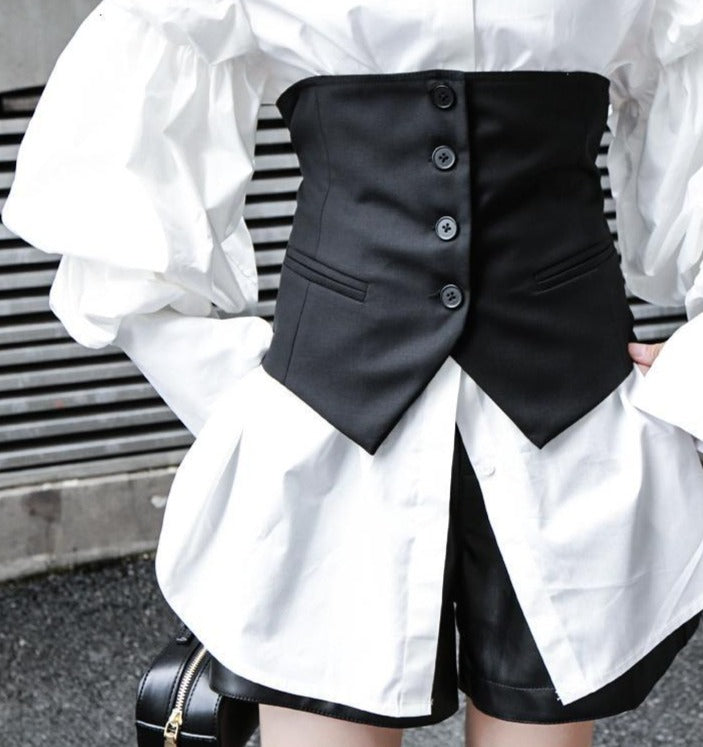 AKINO Black Cotton Streetwear Vest with Buttoned Waist and Zip Closure