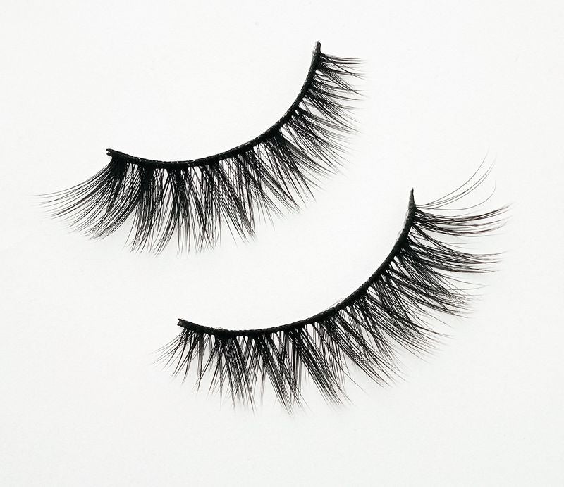 Natural Glam 3D Mink False Eyelashes - Set of 10 Pairs for Stunning Eye Makeup